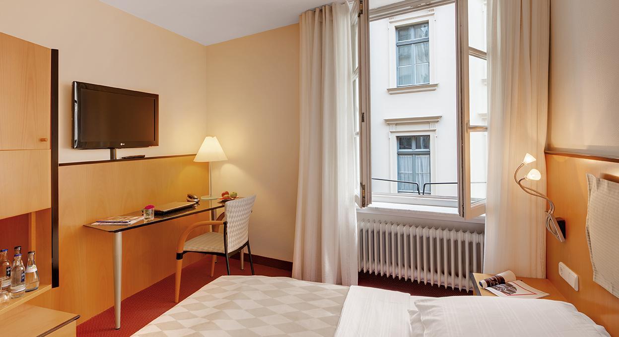 Hotel Am Rathaus Aψβούργη Εξωτερικό φωτογραφία